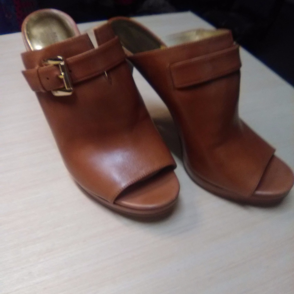 Michael Kors Slip Pumps